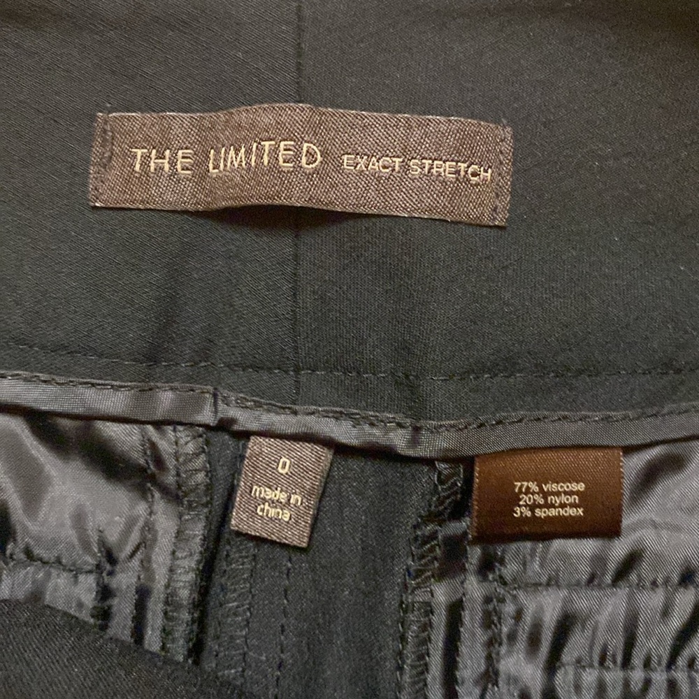 2 Pair BUNDLE! The Limited Exact Stretch Dressy Shorts - Picture 6 of 7